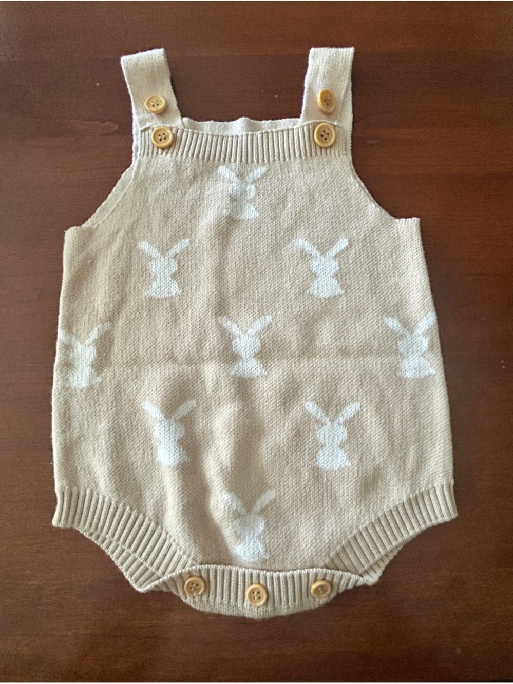 BABY Cream Knit Bunny Pattern Romper 6-9 months stretch material 100% cotton